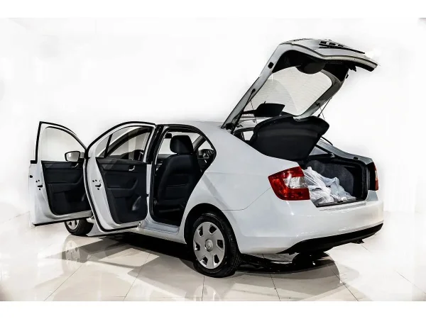 Skoda Rapid, I фото №5