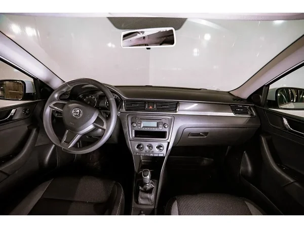 Skoda Rapid, I фото №6