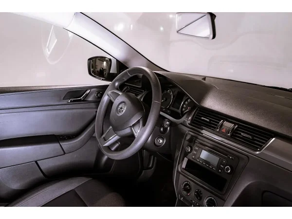 Skoda Rapid, I фото №7
