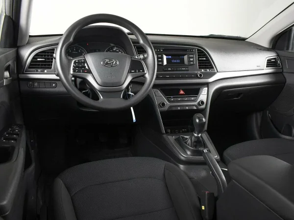 Hyundai Elantra, VI (AD) фото №6