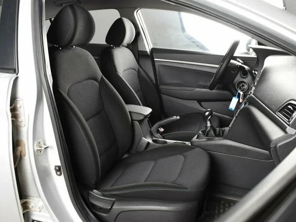 Hyundai Elantra, VI (AD) фото №7