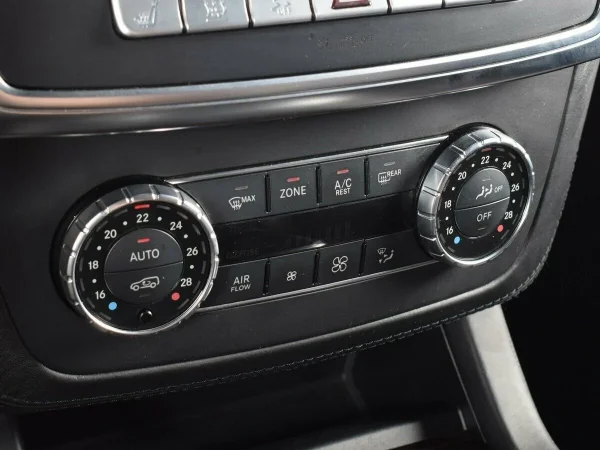 Mercedes-Benz GL-Класс, II (X166) фото №17