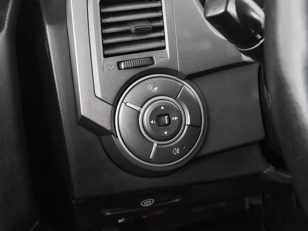 SsangYong Kyron, I Рестайлинг фото №14
