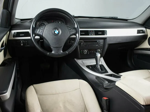 BMW 3 серии, V (E90/E91/E92/E93) Рестайлинг фото №6