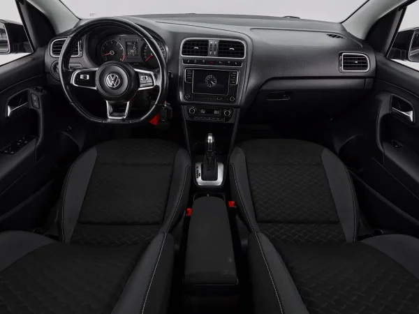 Volkswagen Polo, V Рестайлинг фото №8