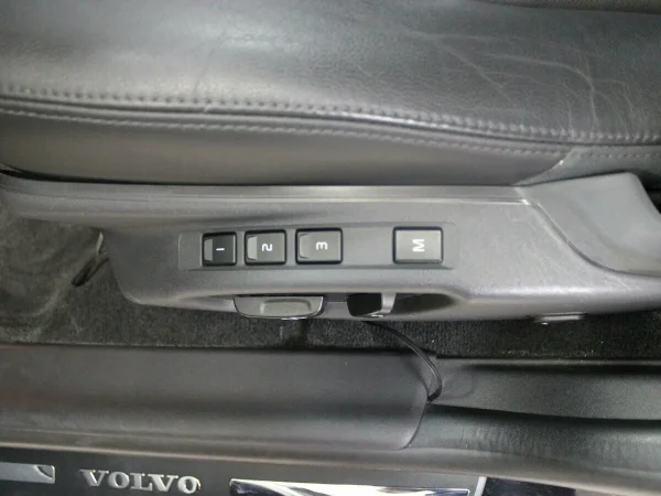 Volvo XC60, I Рестайлинг фото №12