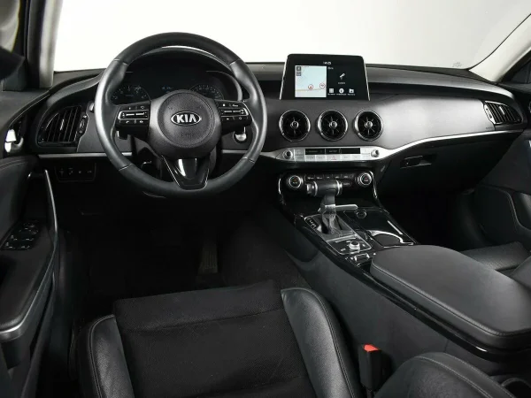 Kia Stinger, I фото №6