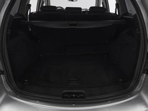 SsangYong Kyron, I Рестайлинг фото №15
