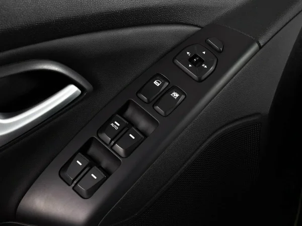 Hyundai ix35, I Рестайлинг фото №10