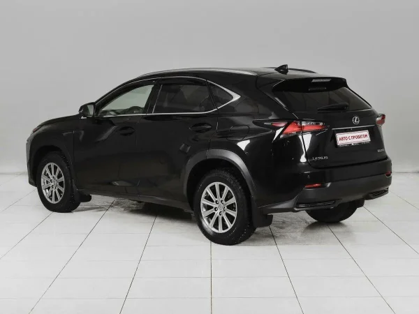Lexus NX, I фото №2