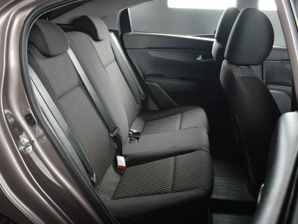 Kia Rio, IV фото №9