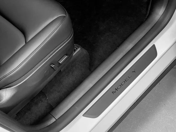Tesla Model Y, I фото №16
