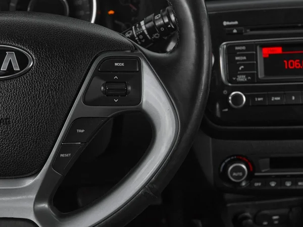 Kia Rio, III Рестайлинг фото №12
