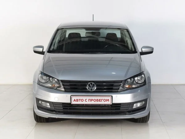 Volkswagen Polo, V Рестайлинг фото №2