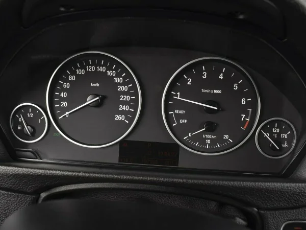 BMW 3 серии, VI (F3x) фото №9