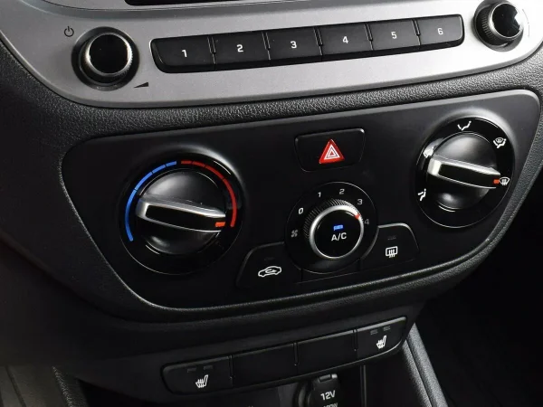 Hyundai Solaris, II Рестайлинг фото №8