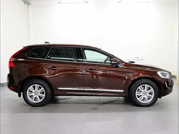 Volvo XC60, I Рестайлинг фото №3
