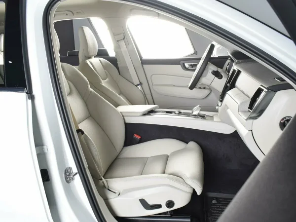 Volvo XC60, II Рестайлинг фото №7