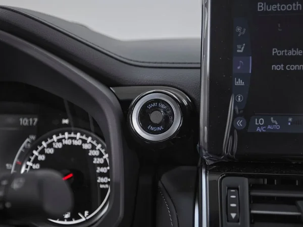 Toyota Land Cruiser, 300 Series фото №18