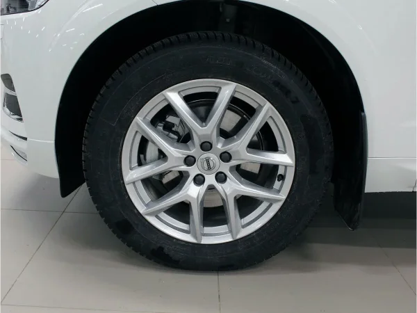 Volvo XC60, II фото №9