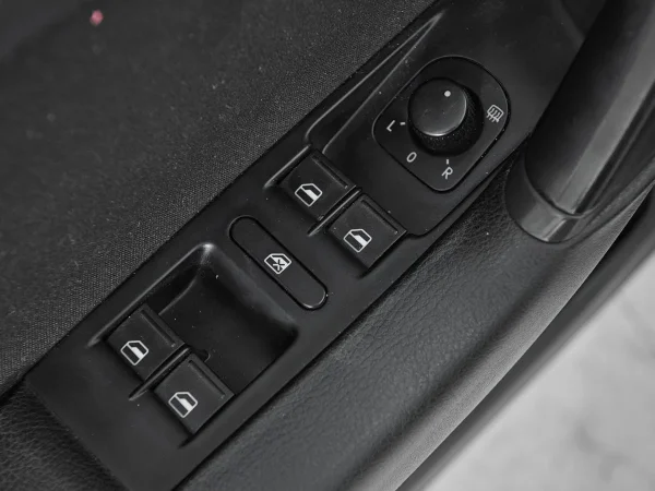 Volkswagen Passat, B7 фото №11