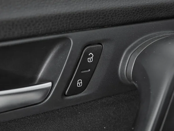 Volkswagen Passat, B7 фото №12