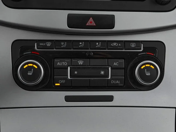 Volkswagen Passat, B7 фото №17