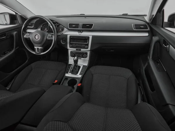 Volkswagen Passat, B7 фото №9