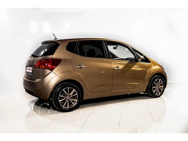 Kia Venga, I фото №2