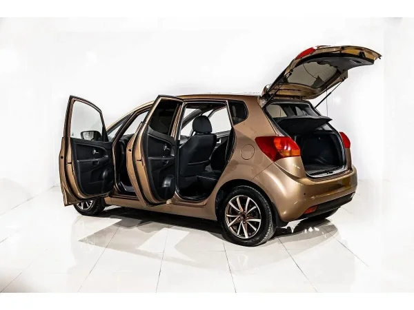 Kia Venga, I фото №5