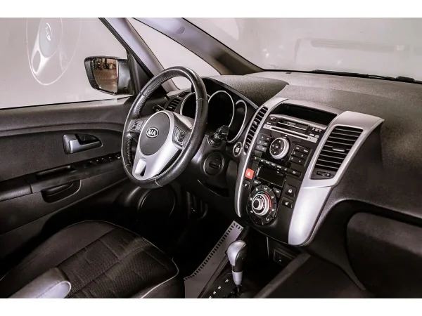 Kia Venga, I фото №7