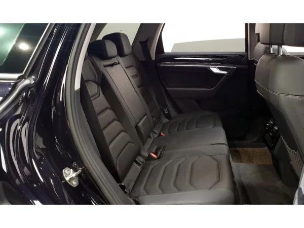 Volkswagen Touareg, III фото №10