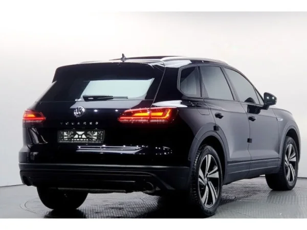 Volkswagen Touareg, III фото №2