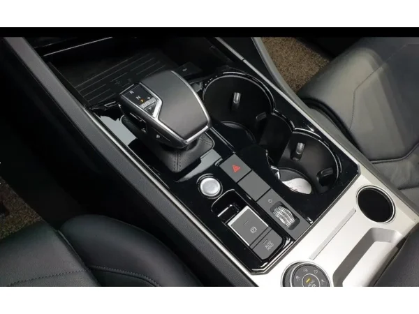 Volkswagen Touareg, III фото №6