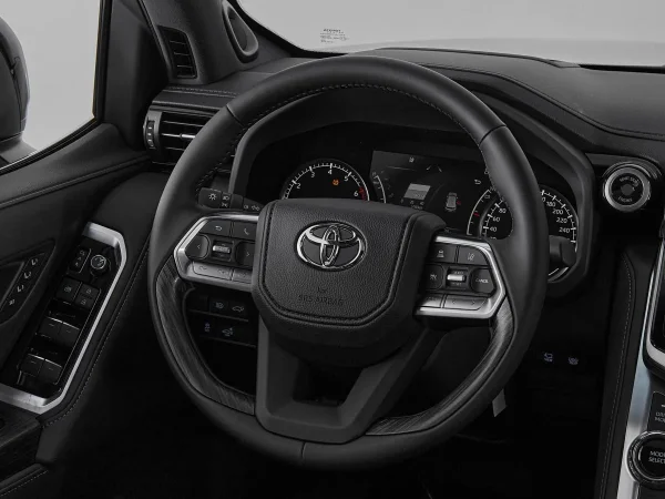 Toyota Land Cruiser, 300 Series фото №11