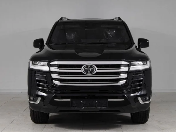 Toyota Land Cruiser, 300 Series фото №2