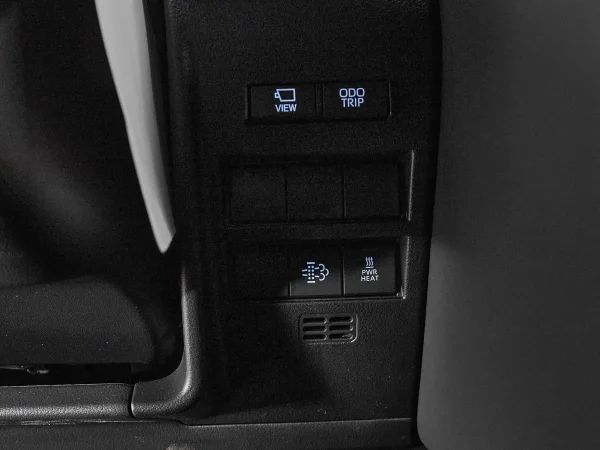 Toyota Land Cruiser, 300 Series фото №21