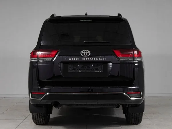 Toyota Land Cruiser, 300 Series фото №5