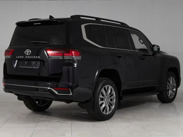 Toyota Land Cruiser, 300 Series фото №6