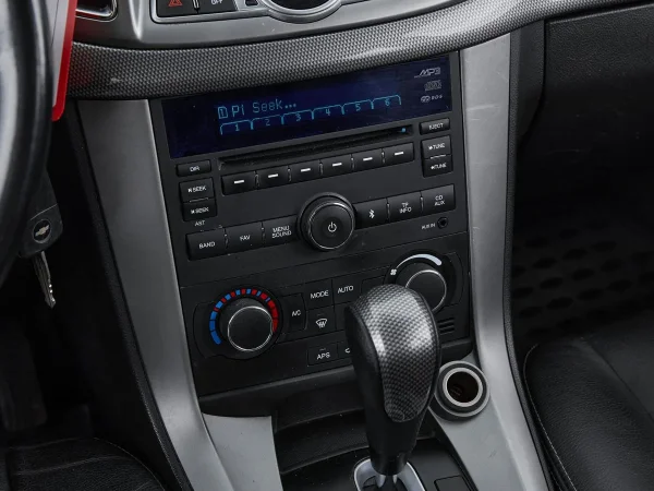 Chevrolet Captiva, I Рестайлинг фото №12