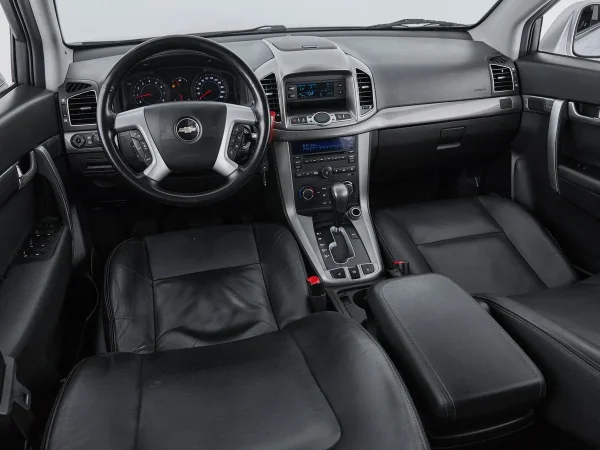 Chevrolet Captiva, I Рестайлинг фото №9