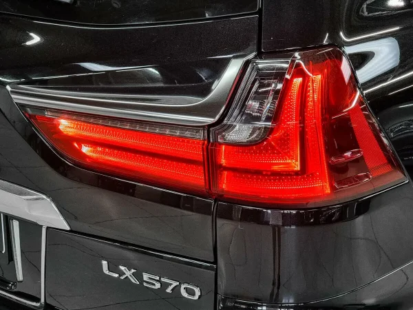 Lexus LX, III Рестайлинг 2 фото №6