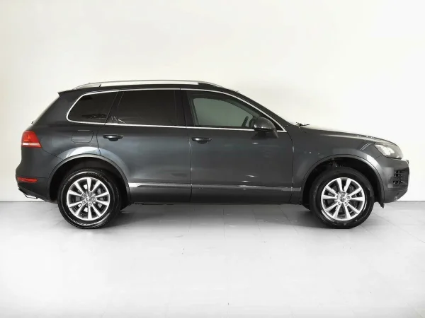 Volkswagen Touareg, II фото №4