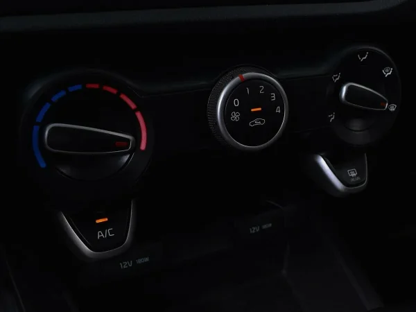 Kia Rio, IV фото №8