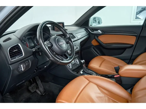 Audi Q3, I (8U) фото №13