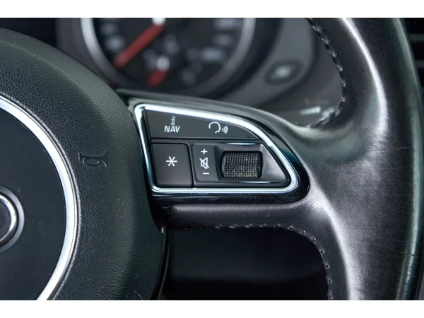 Audi Q3, I (8U) фото №20