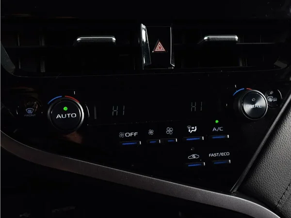 Toyota Camry, VIII (XV70) Рестайлинг фото №9