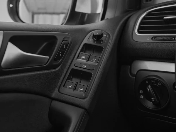 Volkswagen Golf, VI фото №14