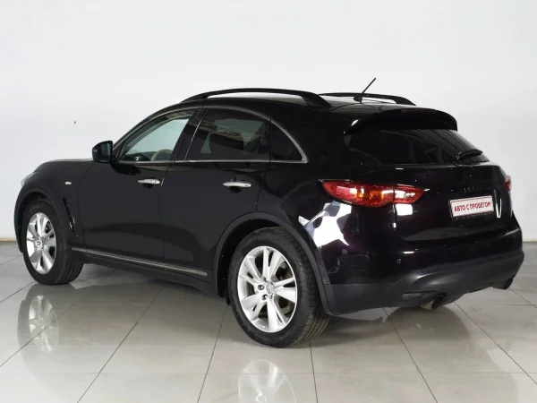 Infiniti QX70 фото №3