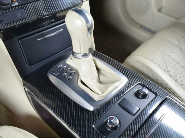 Infiniti QX70 фото №8